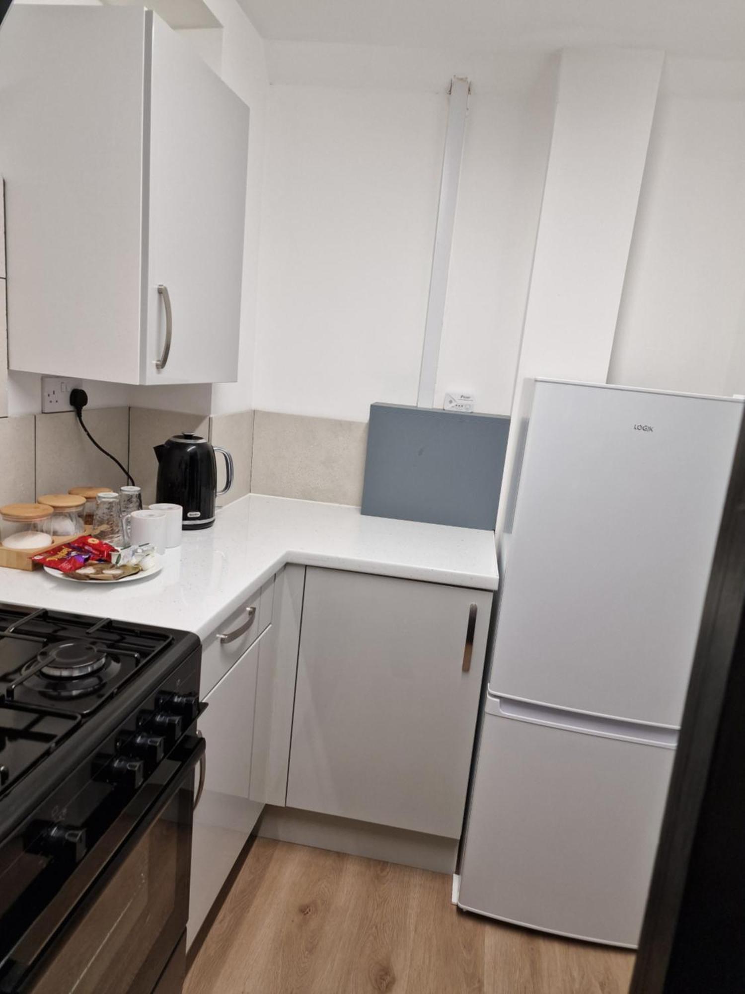 Ckb Flat- Comfort, Cosy, And Secure! Codsall Bagian luar foto